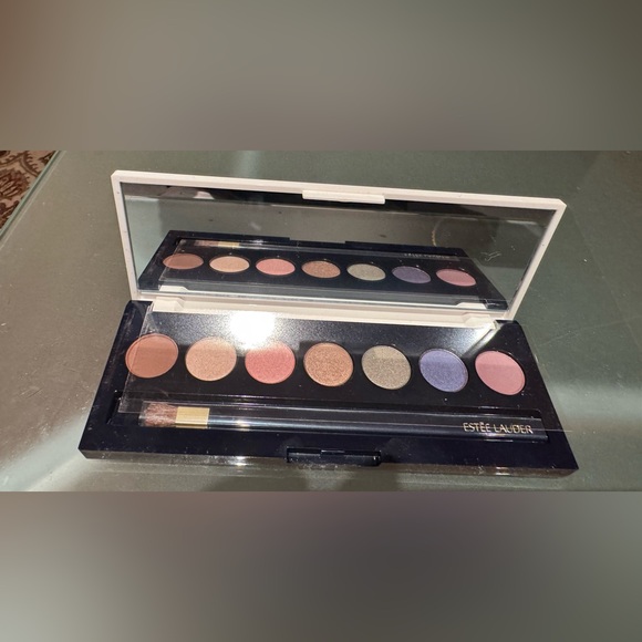 ❤️ NEW TWO BOXES OF ESTEE LAUDER EYE SHADOW MAKEUP PALETTES - Picture 7 of 8